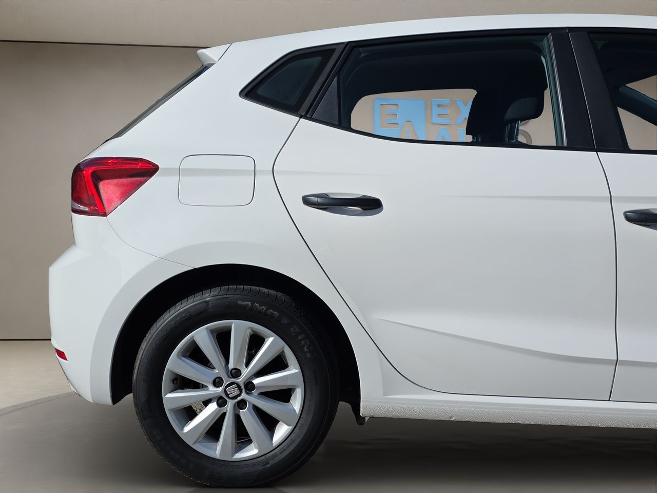 Seat Ibiza Reference 1.0 (80CV) - Foto 2