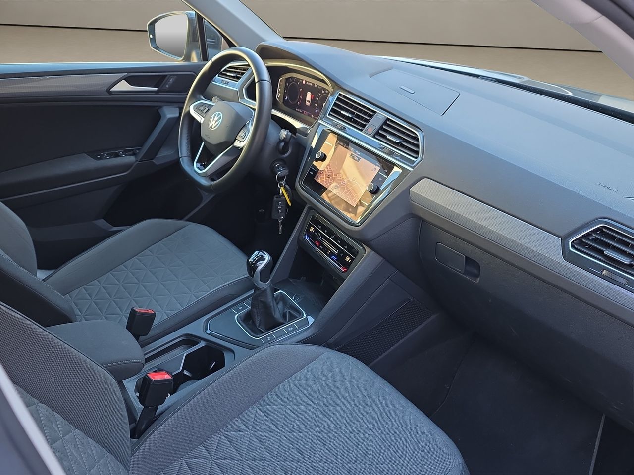 Volkswagen Tiguan Life 1.5 TSI 96kW (130CV) - Foto 2