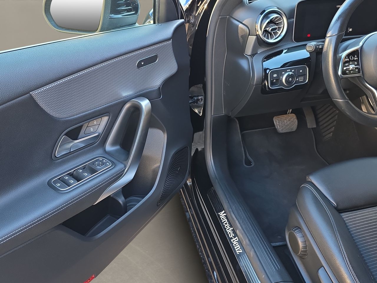 Mercedes Clase A 220 - Foto 2