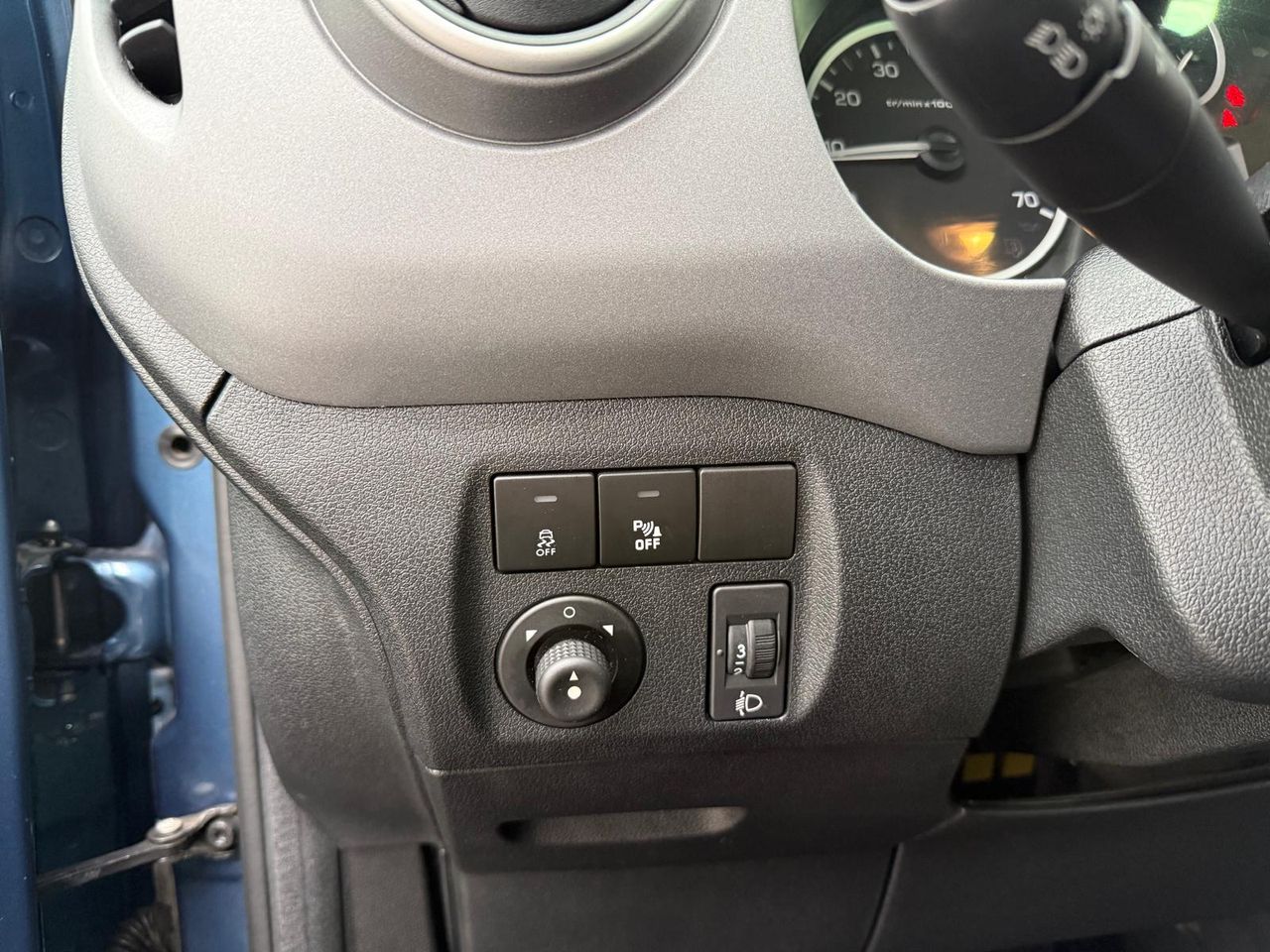 Citroën Berlingo Talla M BlueHDi 100 SHINE - Foto 2