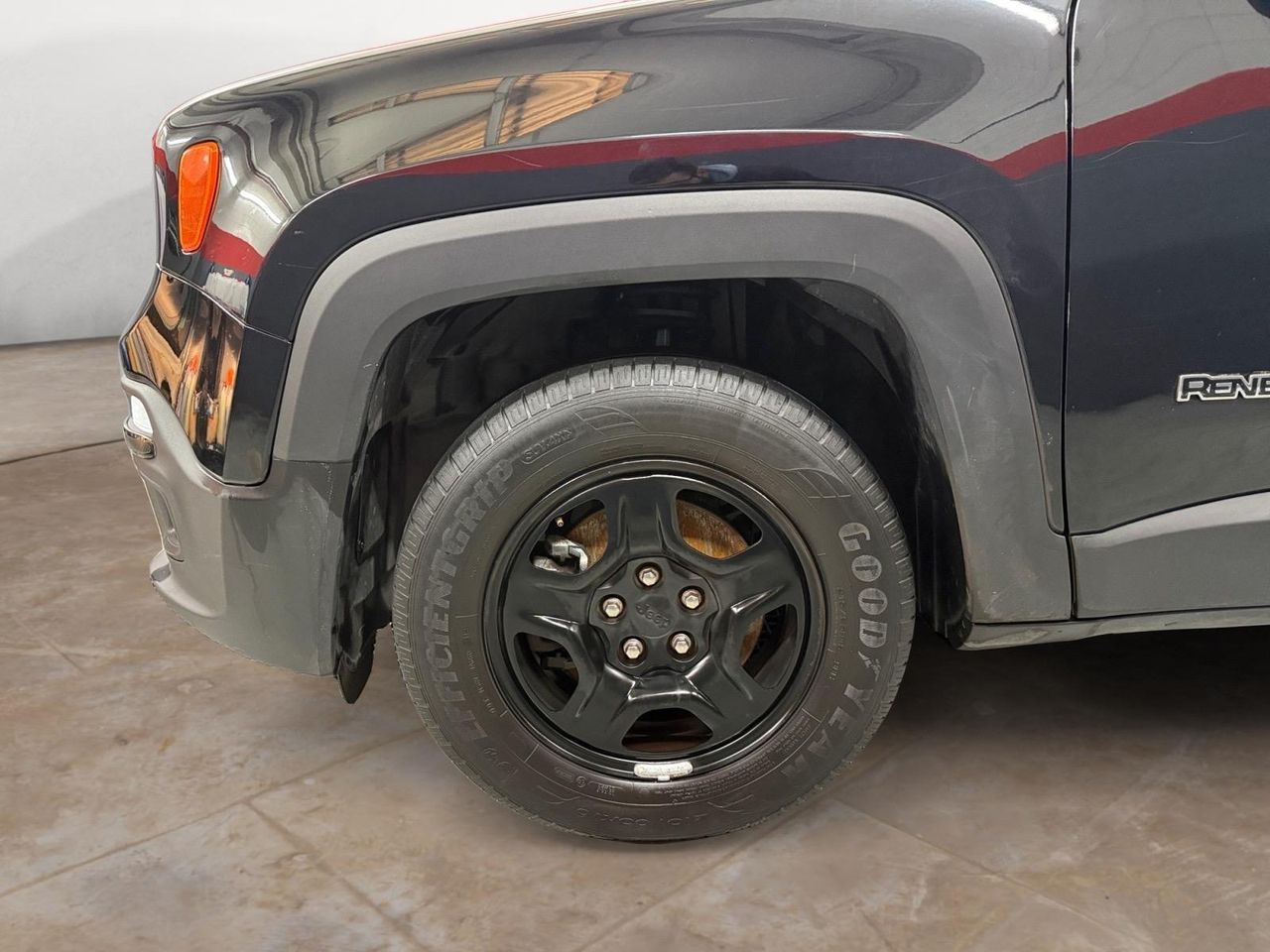 Jeep Renegade 1.6 E-TORQ 81kW Sport FWD E6 - Foto 2