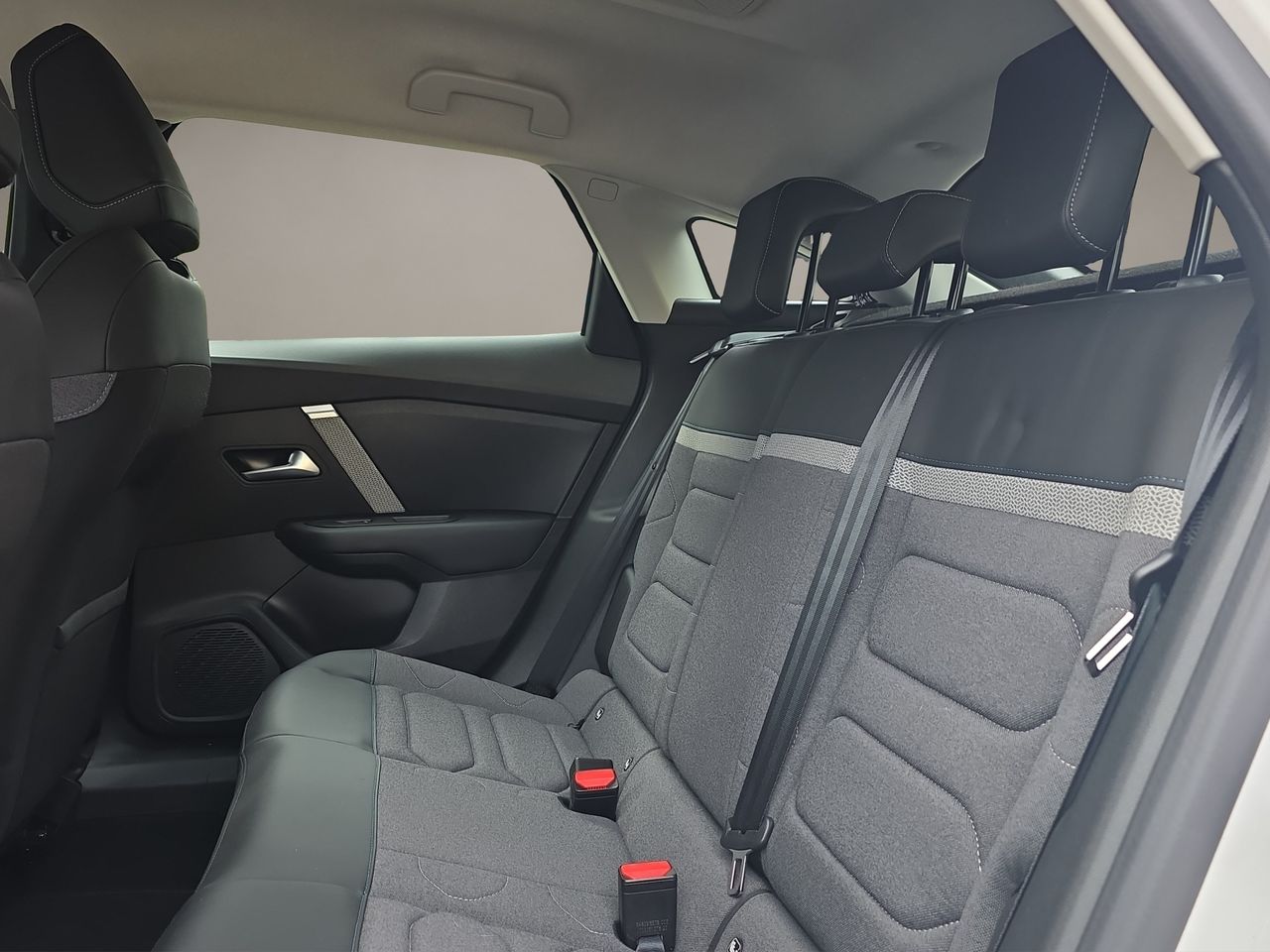 Citroën C4 BlueHDi 130 S&S EAT8 Shine - Foto 2