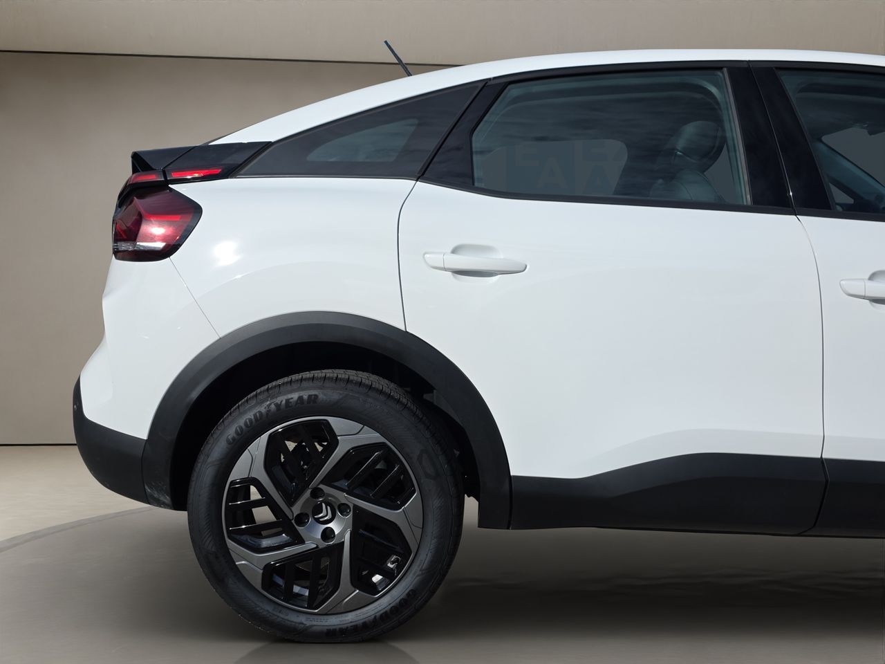 Citroën C4 BlueHDi 130 S&S EAT8 Shine - Foto 2