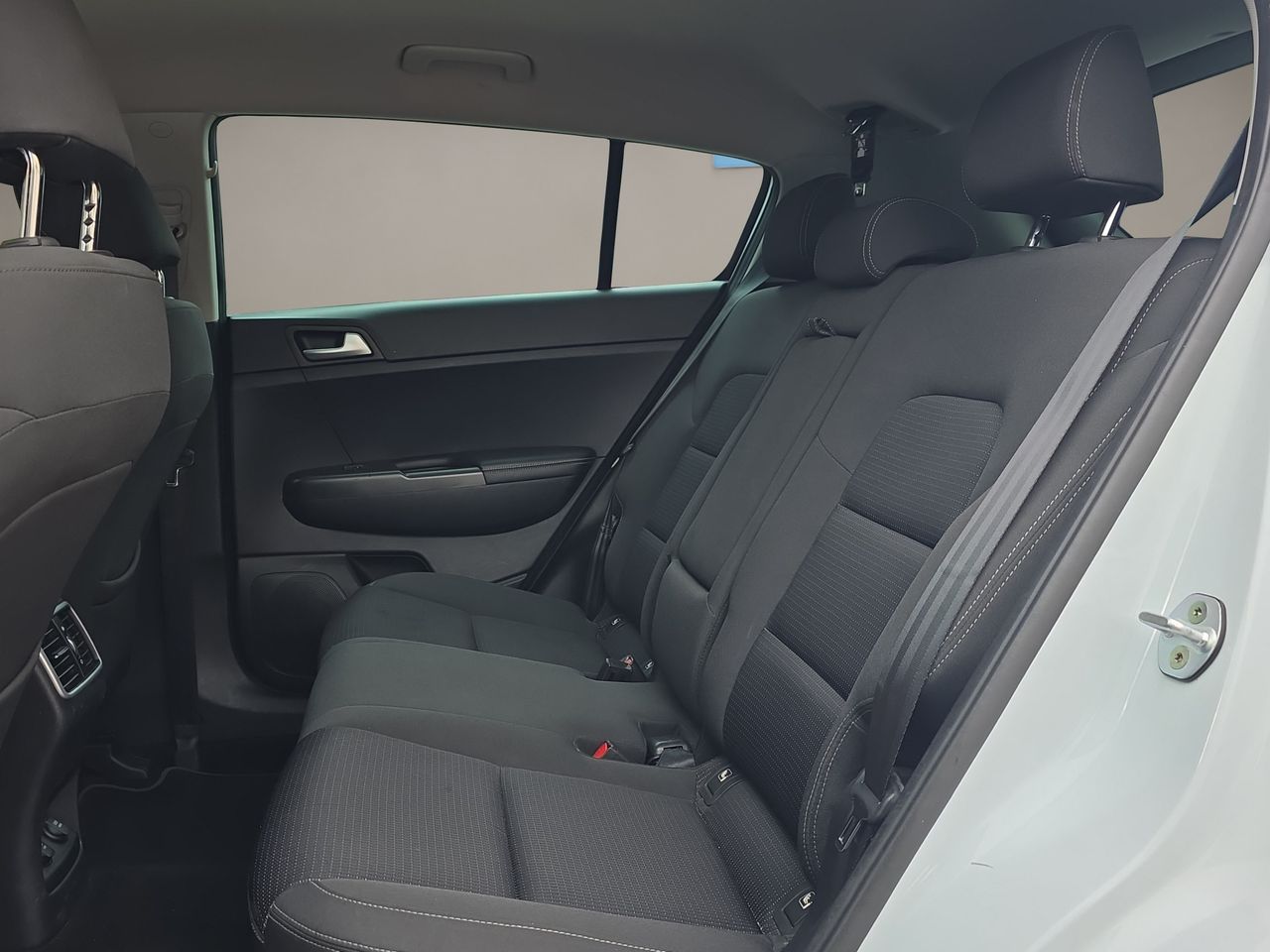 Kia Sportage 1.7 CRDi VGT 115CV Emotion 4x2 Eco-Dynam - Foto 2