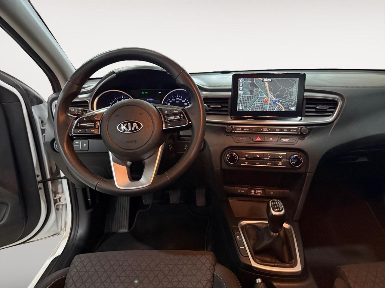 Kia Ceed 1.0 T-GDi 88kW (120CV) Drive - Foto 2