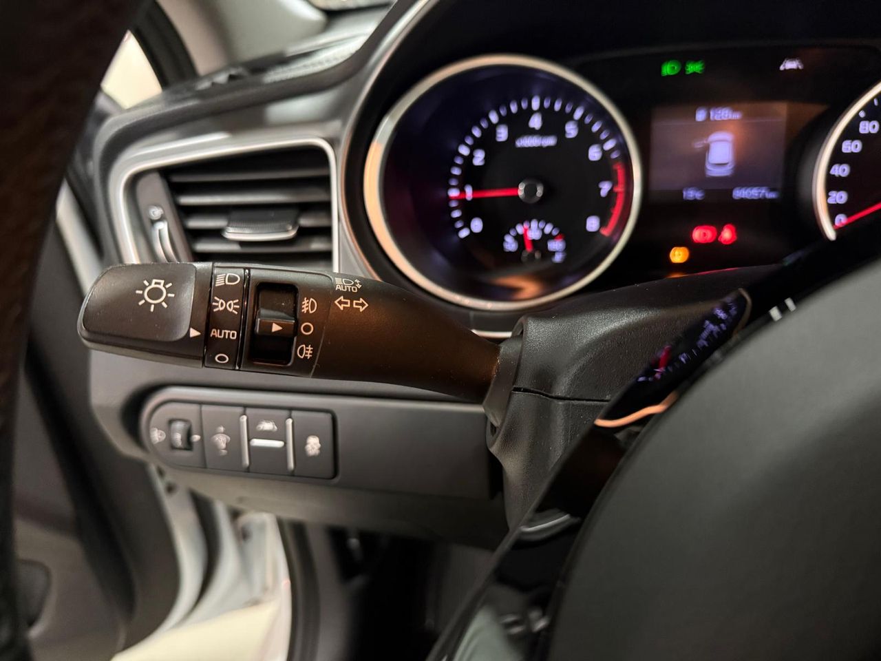 Kia Ceed 1.0 T-GDi 88kW (120CV) Drive - Foto 2