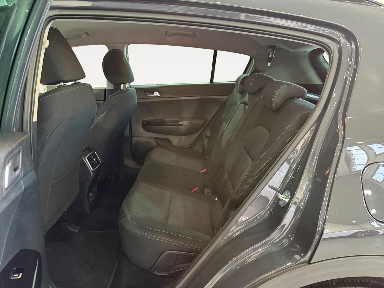 Kia Sportage 1.6 MHEV Drive 100kW (136CV) 4x2 - Foto 2