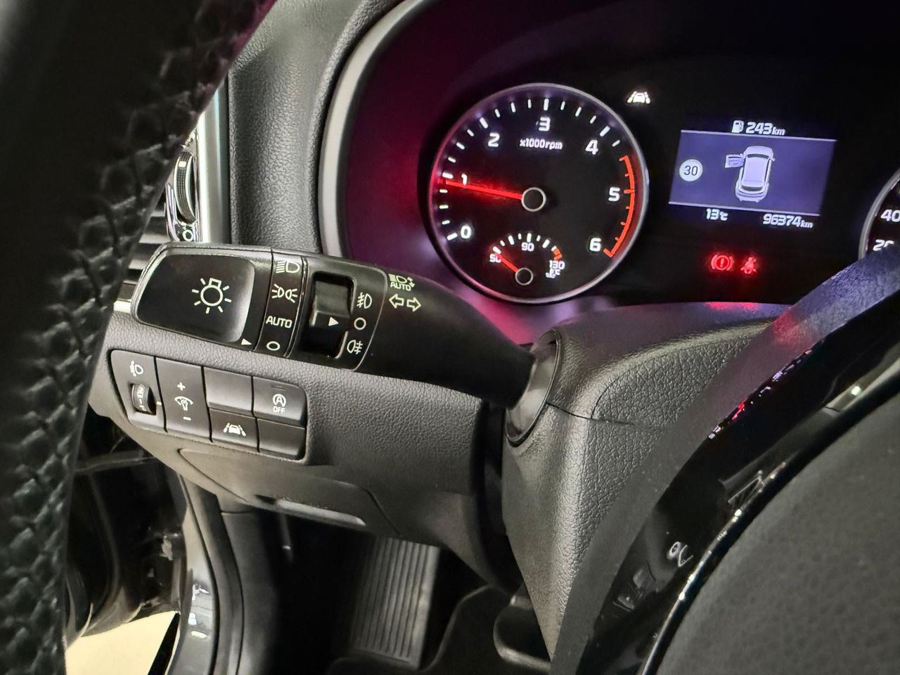 Kia Sportage 1.6 MHEV Drive 100kW (136CV) 4x2 - Foto 2