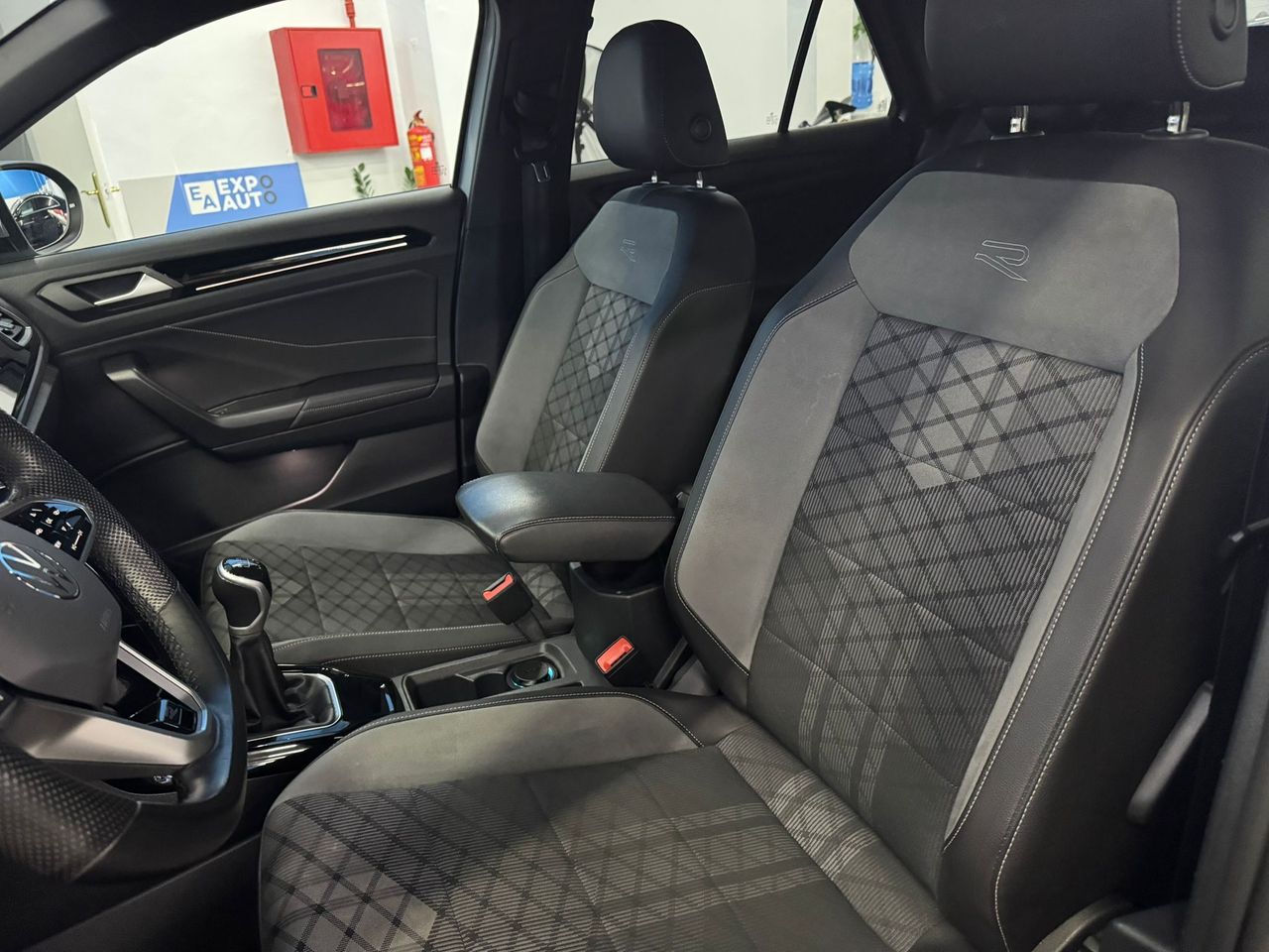 Volkswagen T-Roc . - Foto 2