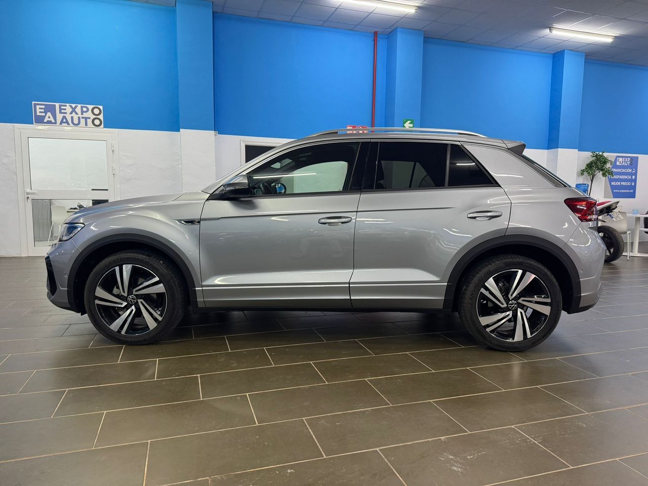 Volkswagen T-Roc . - Foto 2