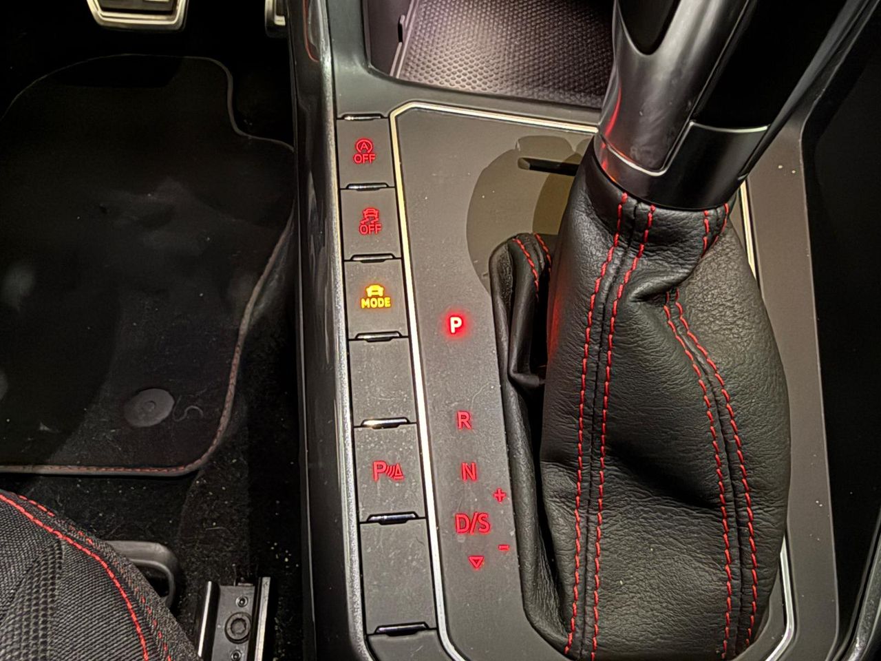 Volkswagen Polo GTI 2.0 TSI 147kW (200CV) DSG - Foto 2