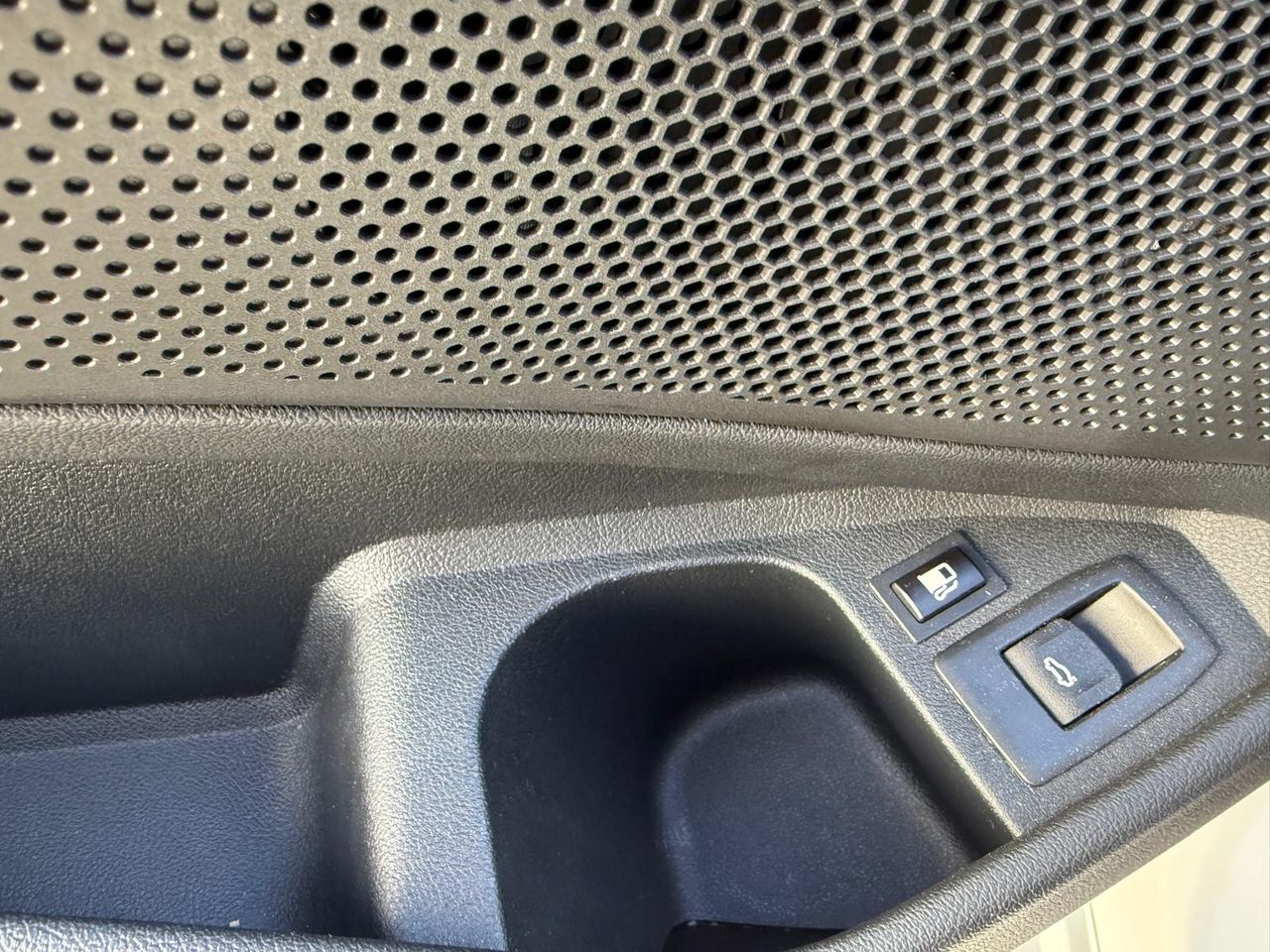 BMW Serie 3 320e - Foto 2