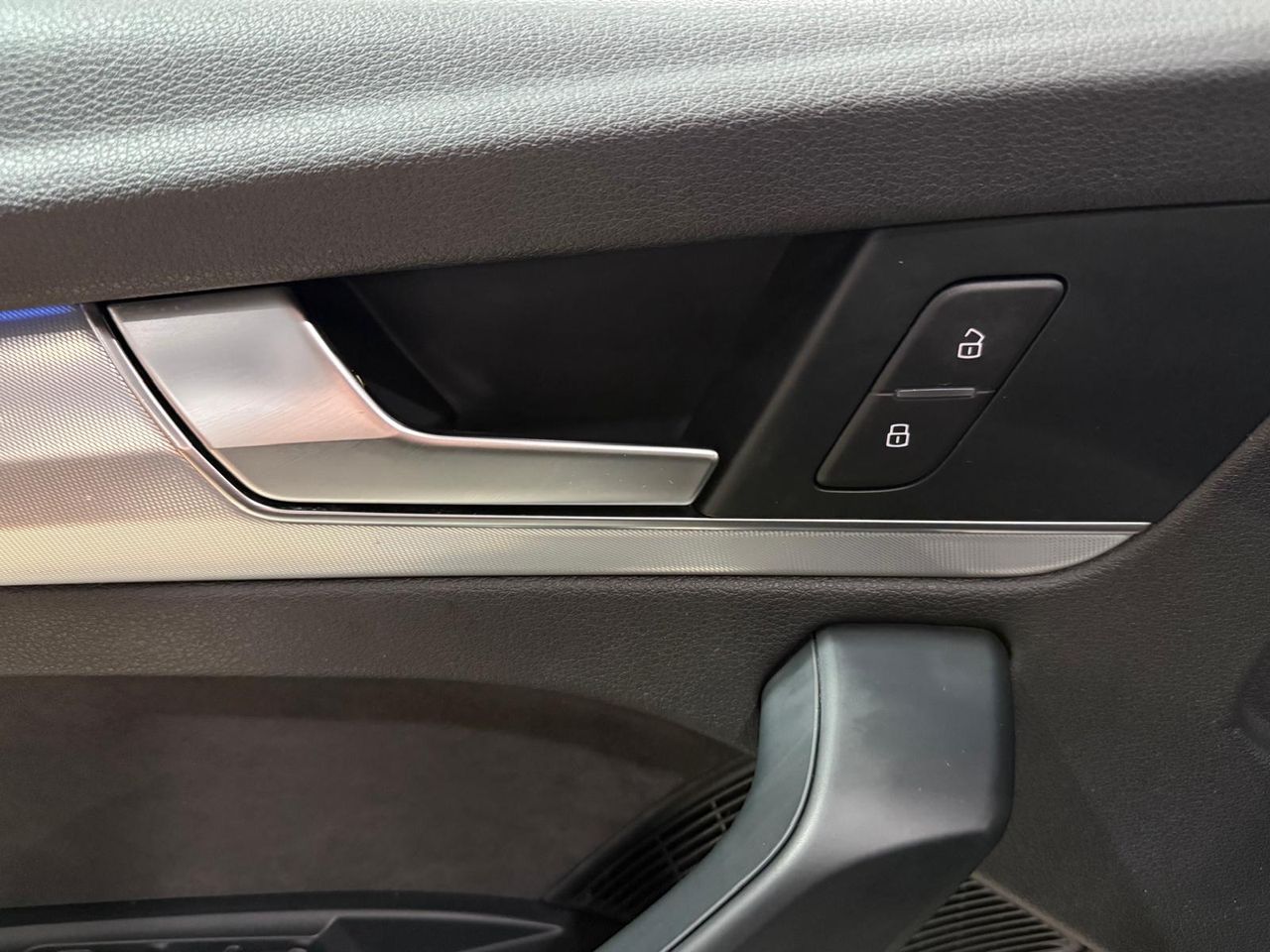 Audi Q5 2.0 TDI 140kW (190CV) quattro S tronic - Foto 2