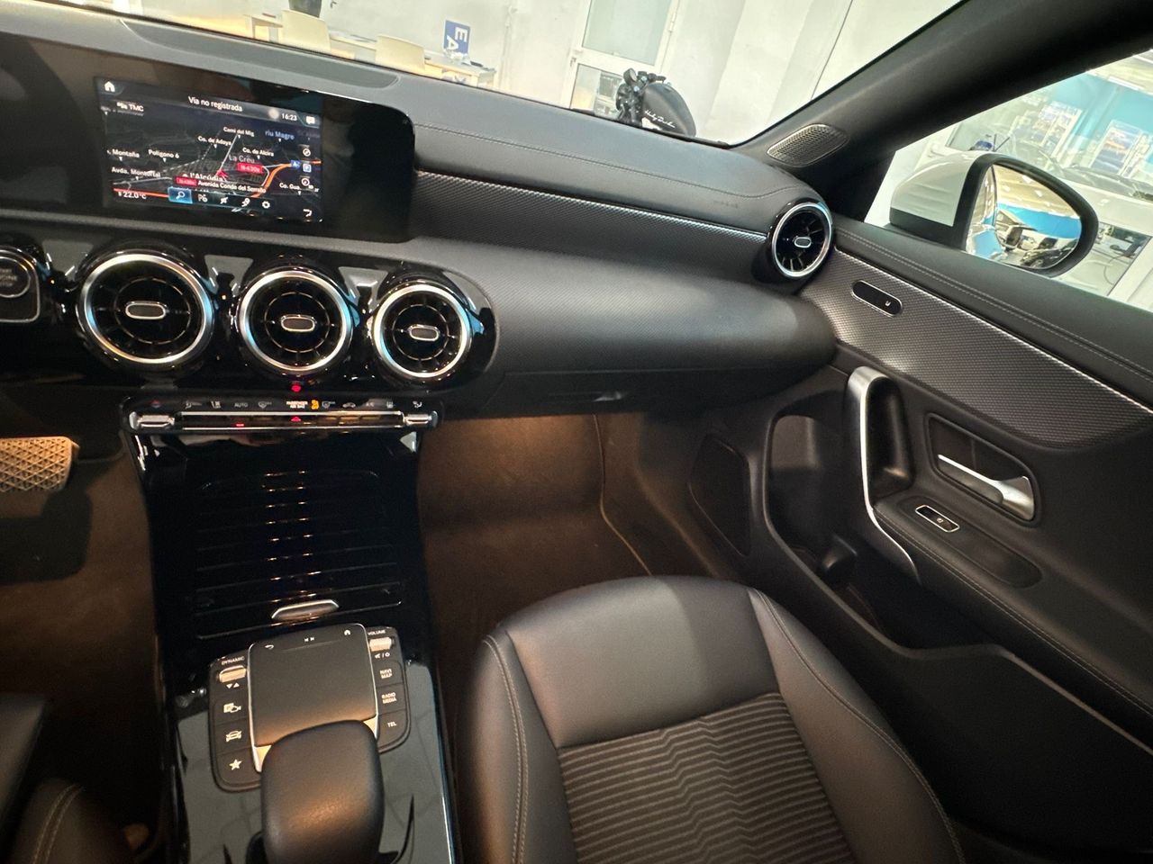 Mercedes CLA E - Foto 2