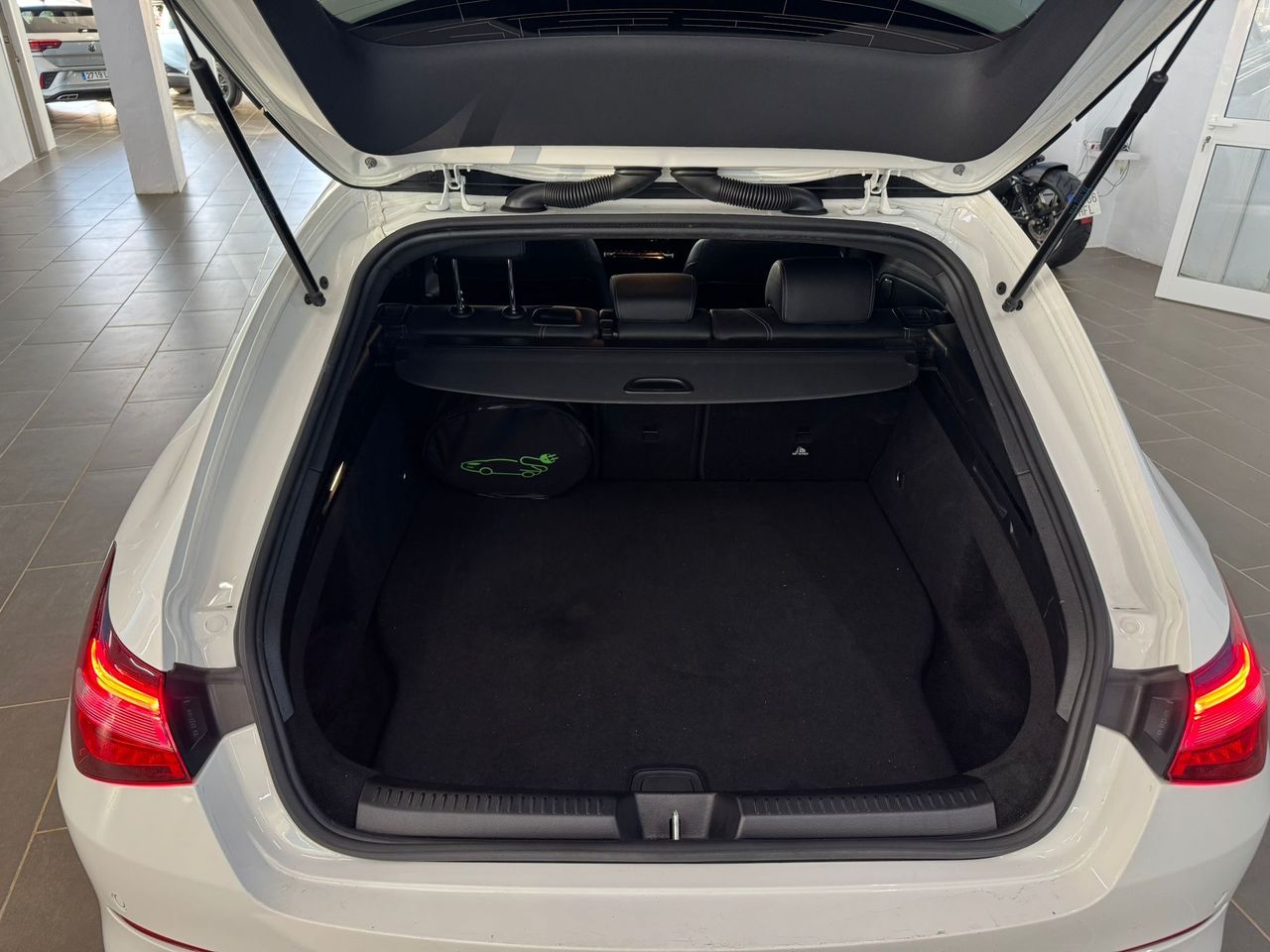 Mercedes CLA E - Foto 2