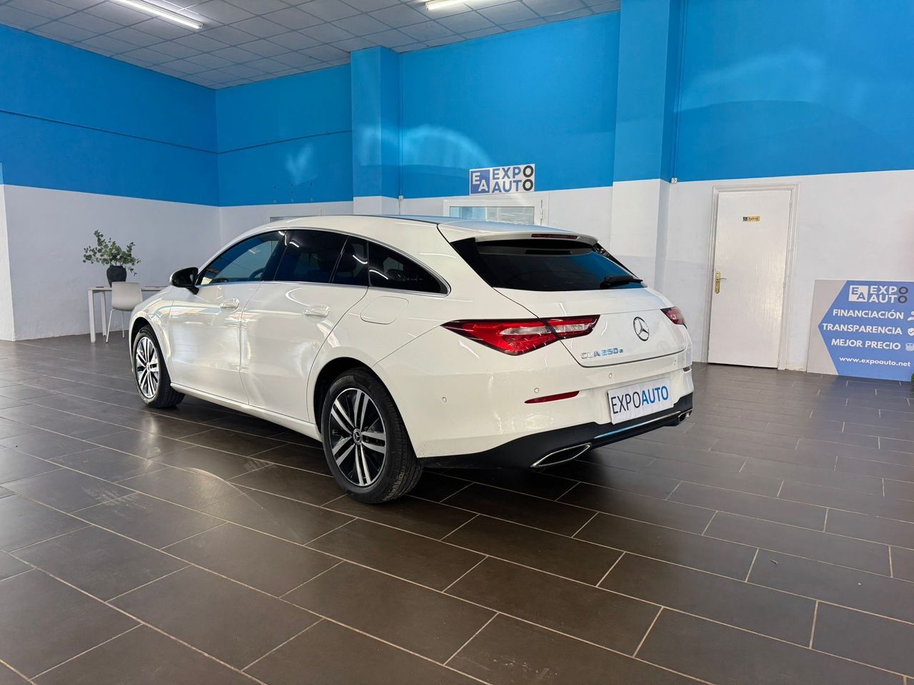 Mercedes CLA E - Foto 2