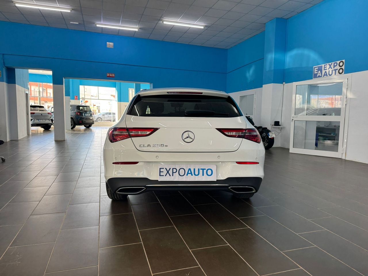 Mercedes CLA E - Foto 2