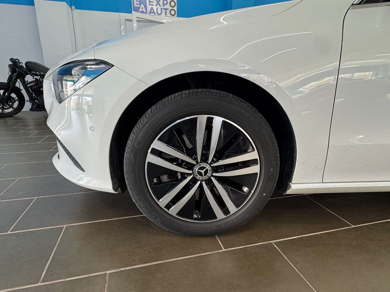 Mercedes CLA E - Foto 2