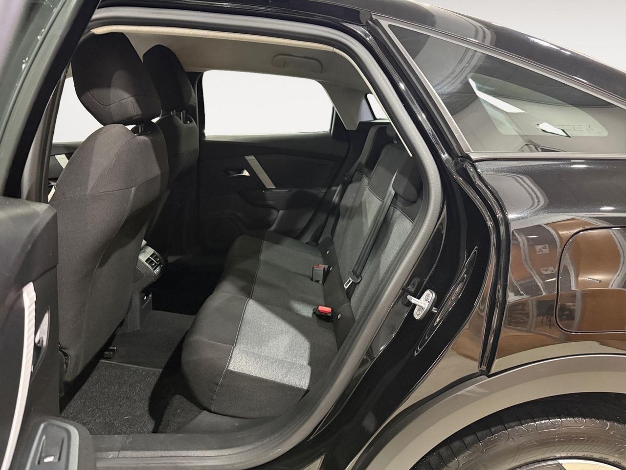 Citroën C4 BlueHDi 110 S&S 6v Feel - Foto 2