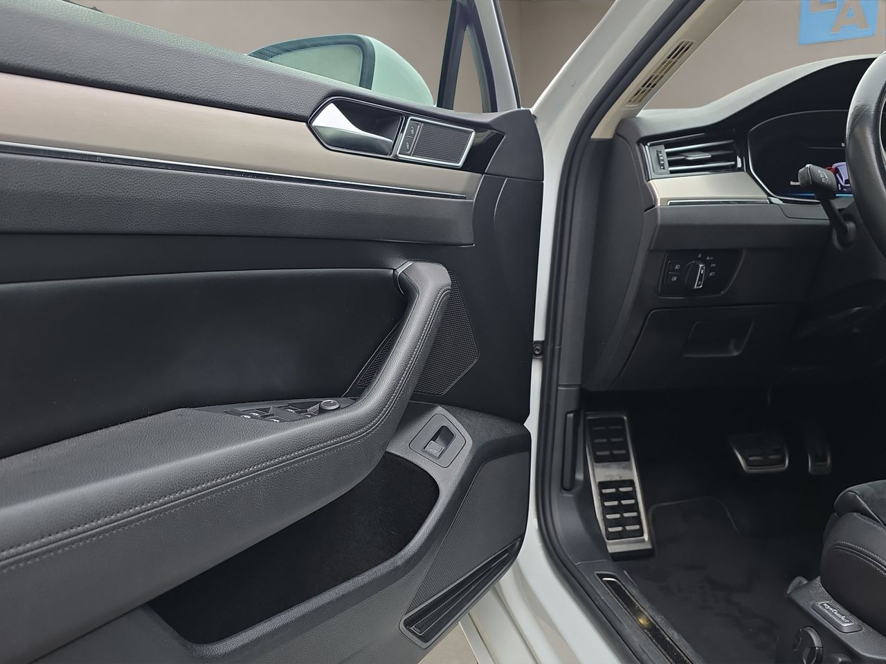 Volkswagen Passat Sport 1.8 (180CV) DSG R-LINE - Foto 2