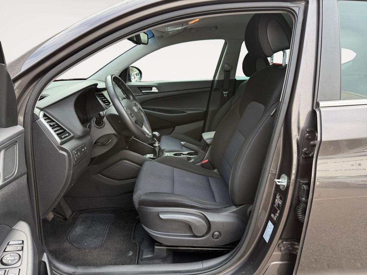 Hyundai Tucson 1.6 GDi BlueDrive Tecno 4x2 - Foto 2