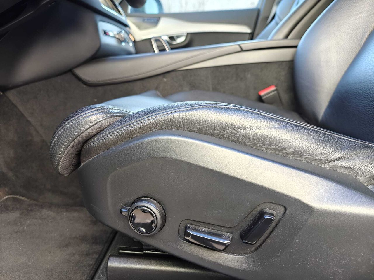 Volvo XC90 2.0 B5 D AWD Core Auto - Foto 2