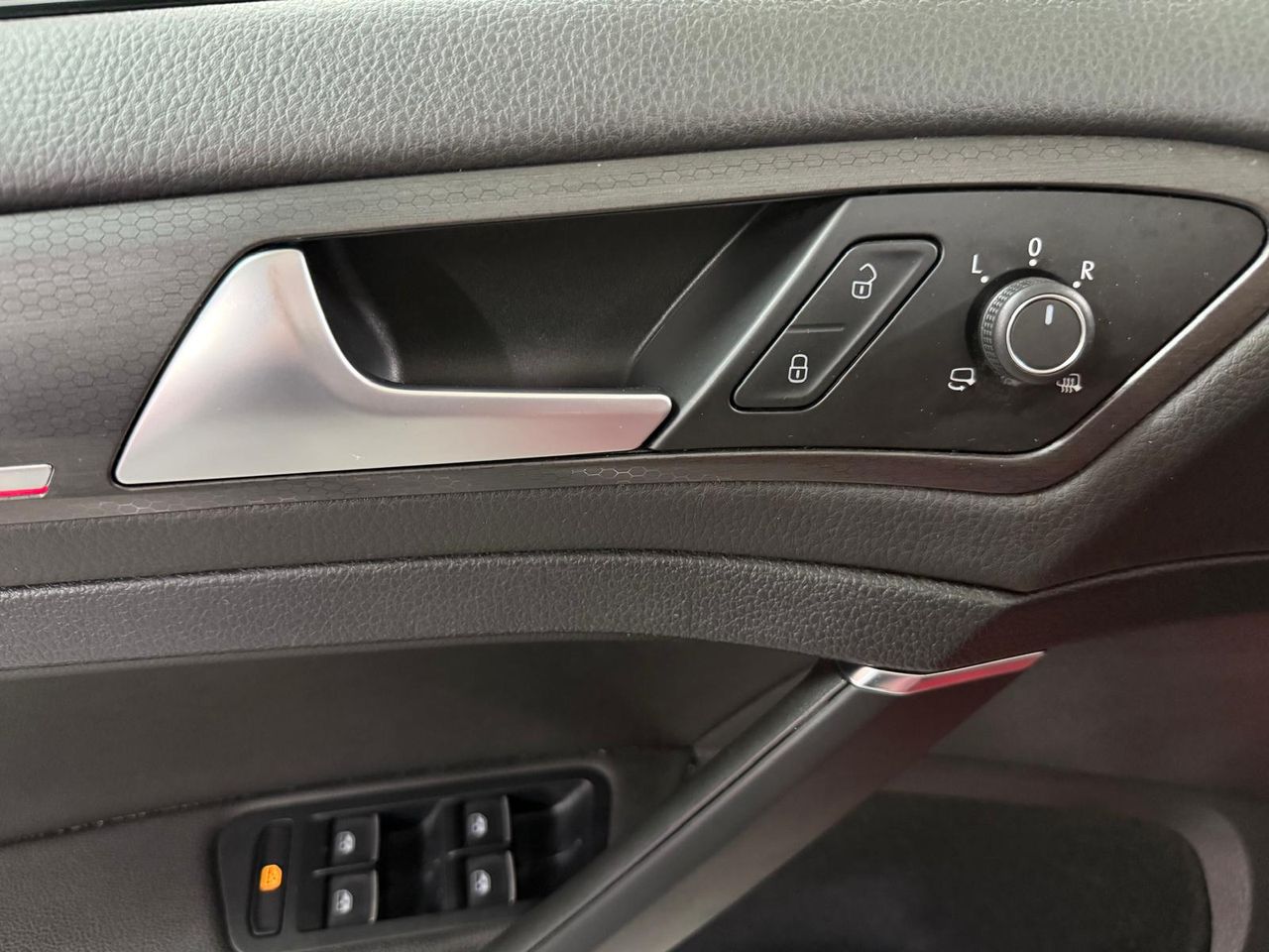 Volkswagen Golf GTI TCR 2.0 TSI 213kW(290CV) DSG - Foto 2