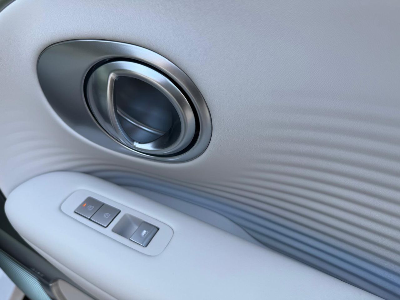 Hyundai IONIQ 9 9 - Foto 2