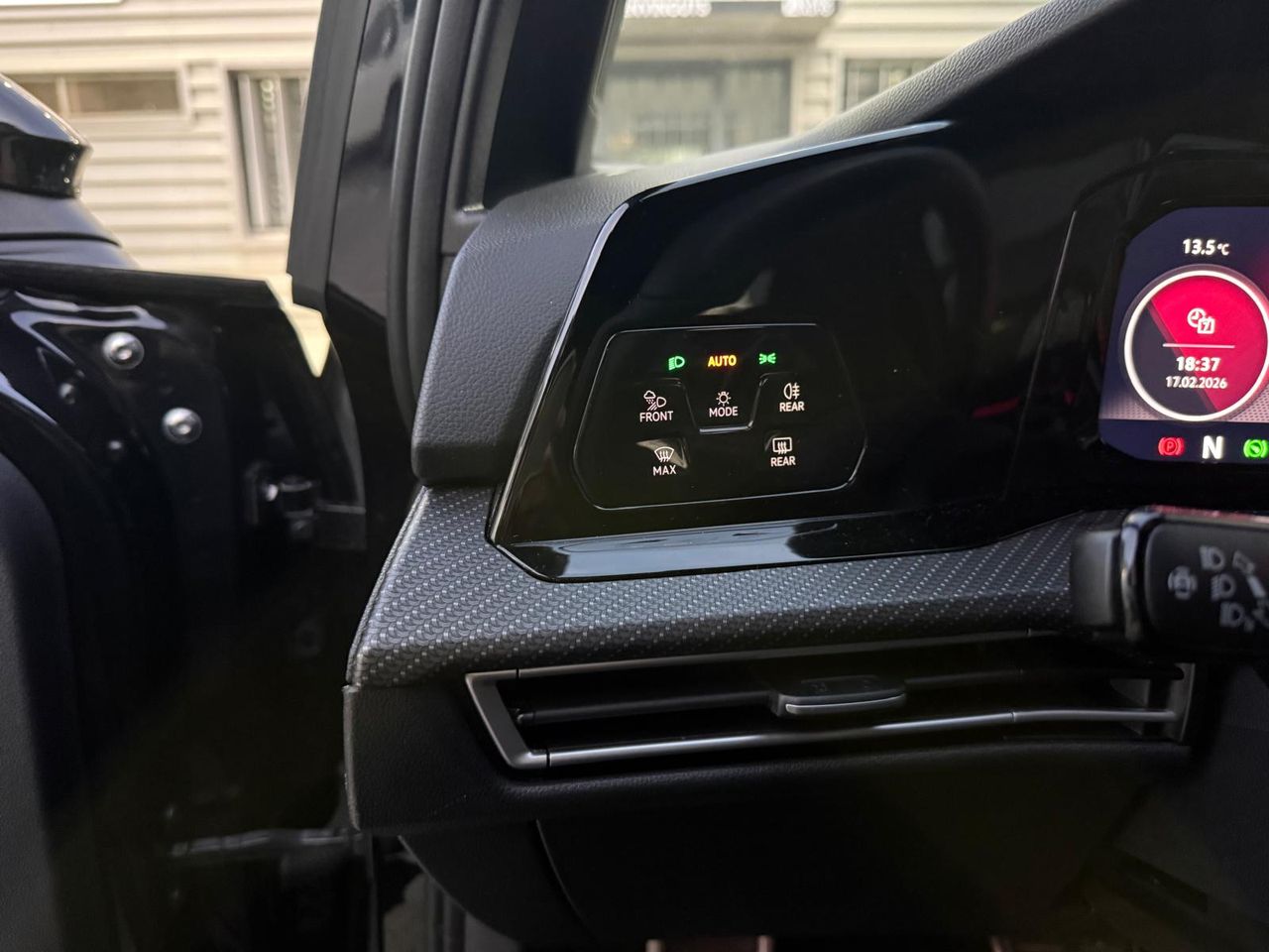 Volkswagen Golf R 2.0 TSI 235kW (320CV) 4Motion DSG - Foto 2