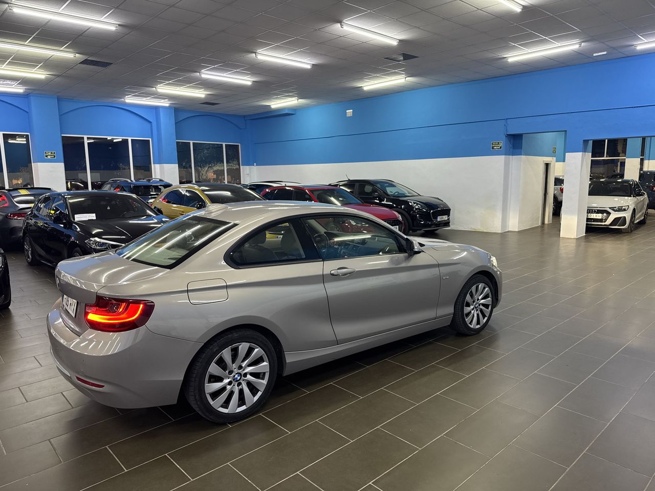 BMW Serie 2 218d - Foto 2