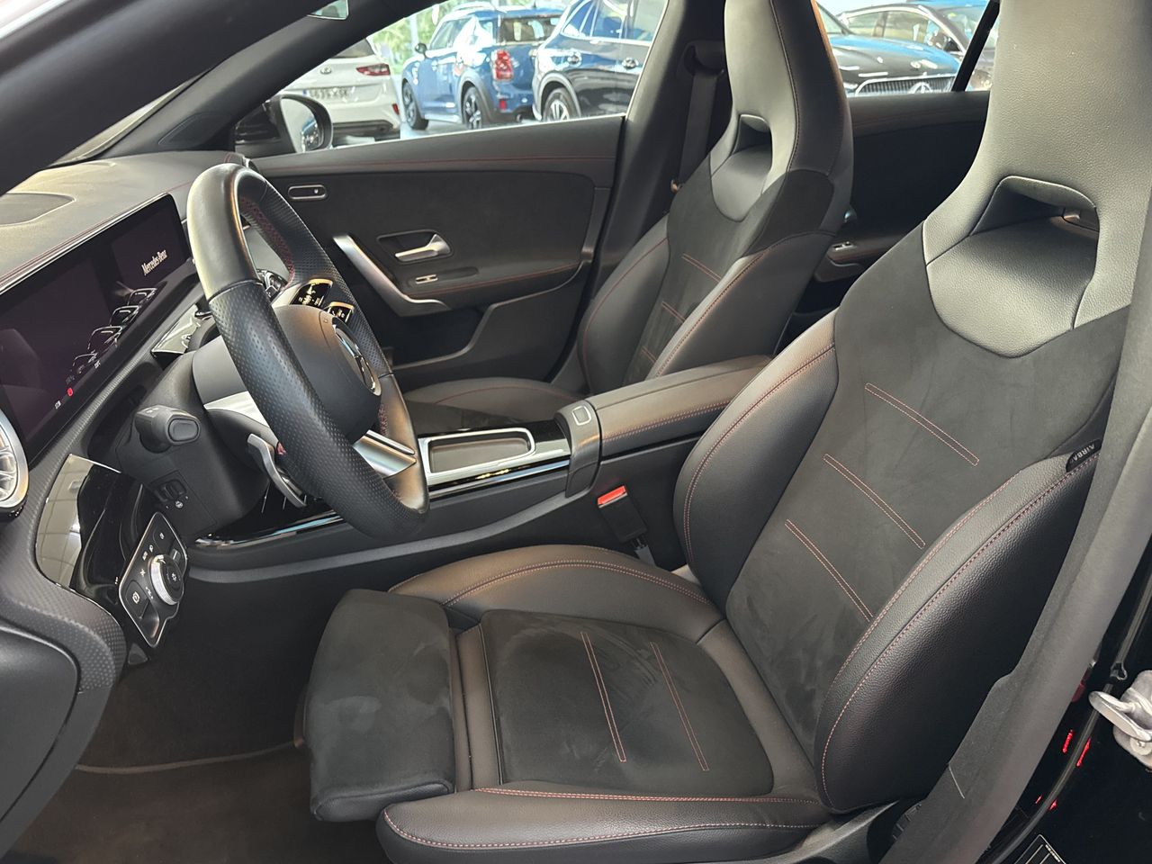 Mercedes CLA 180 - Foto 2