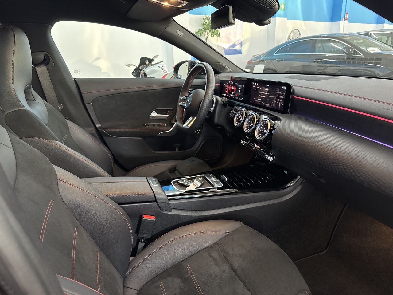 Mercedes CLA 180 - Foto 2