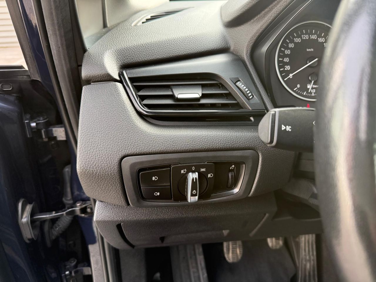 BMW Serie 2 Gran Tourer 218d - Foto 2