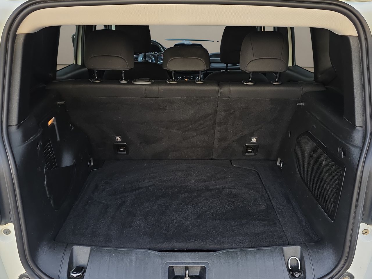 Jeep Renegade Limited 1.3 - Foto 2