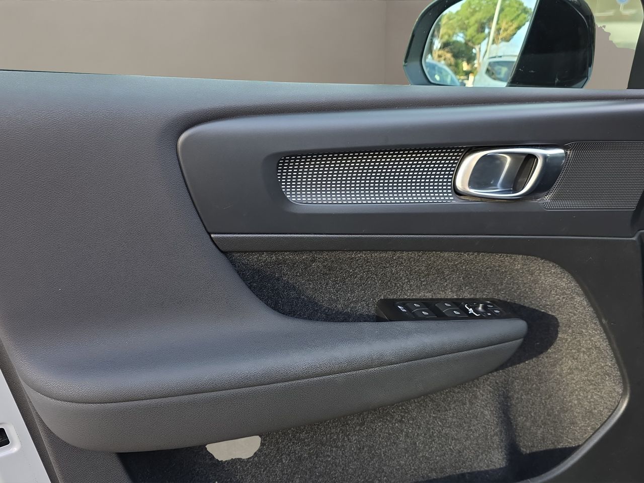 Volvo XC40 Recharge Eléctrico Plus Auto - Foto 2