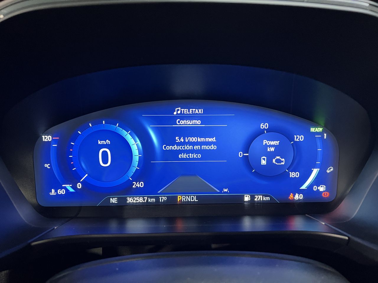 Ford Kuga STLine X 2.5 Duratec FHEV Auto - Foto 2