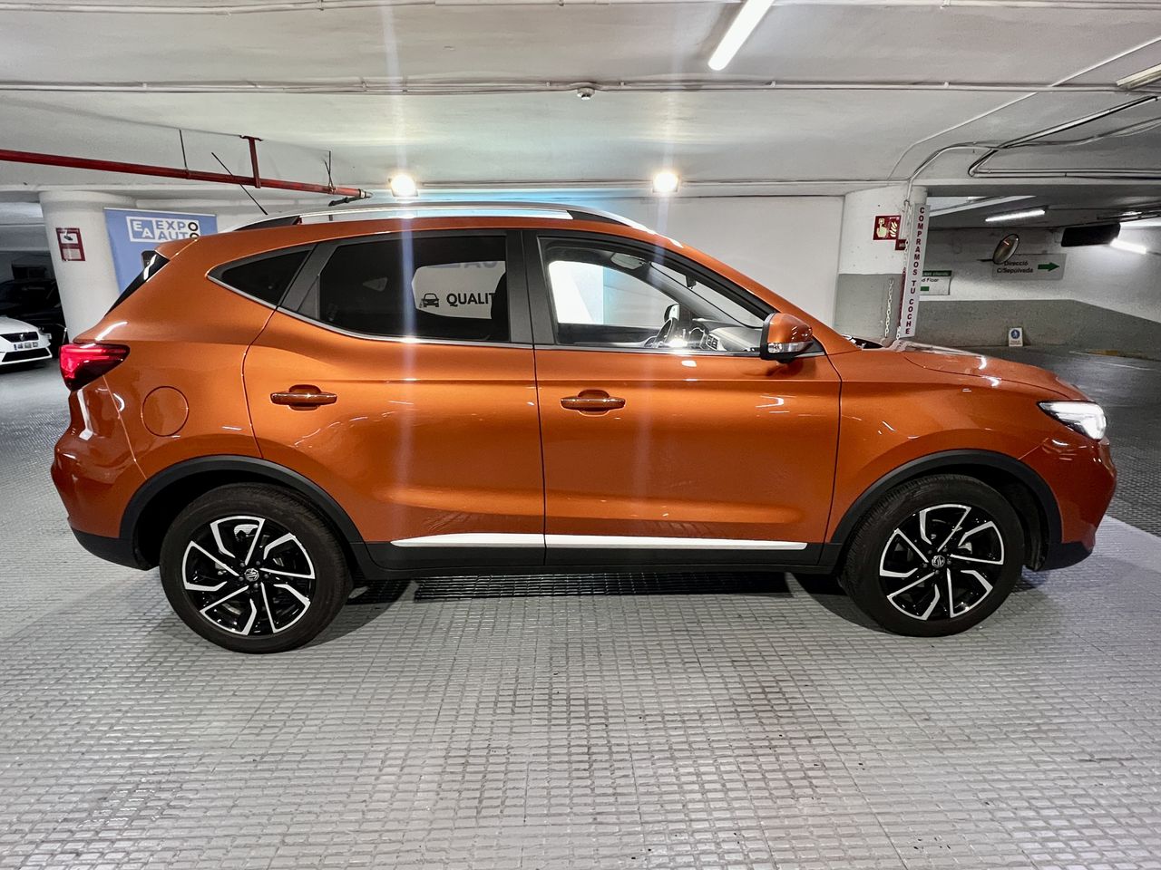 MG ZS 1.5 Luxury - Foto 2