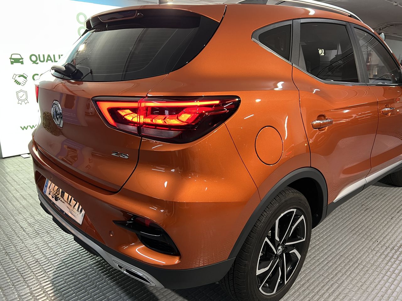 MG ZS 1.5 Luxury - Foto 2