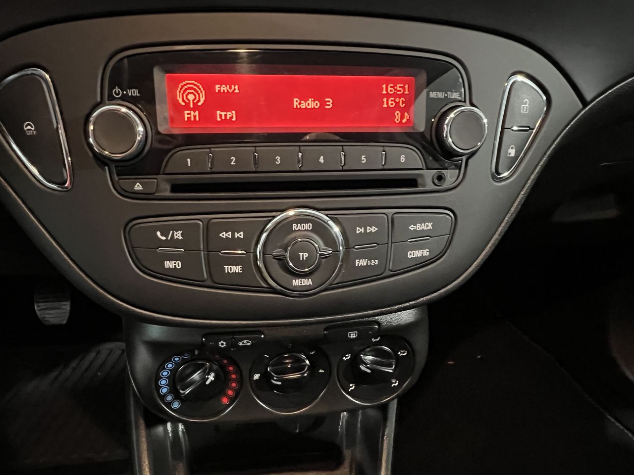 Opel Corsa 1.4 75cv - Foto 2