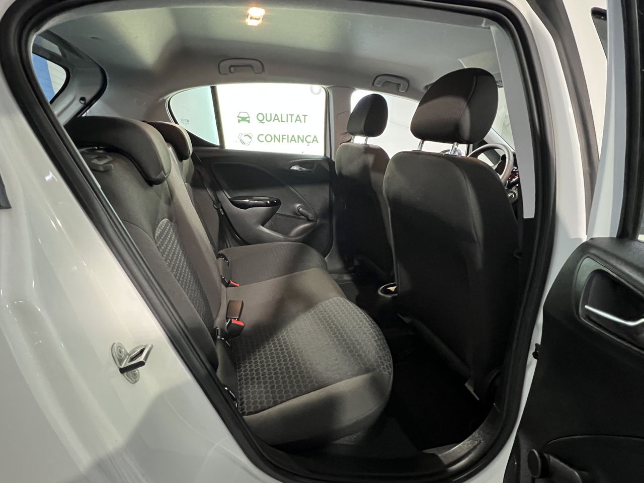 Opel Corsa 1.4 75cv - Foto 2