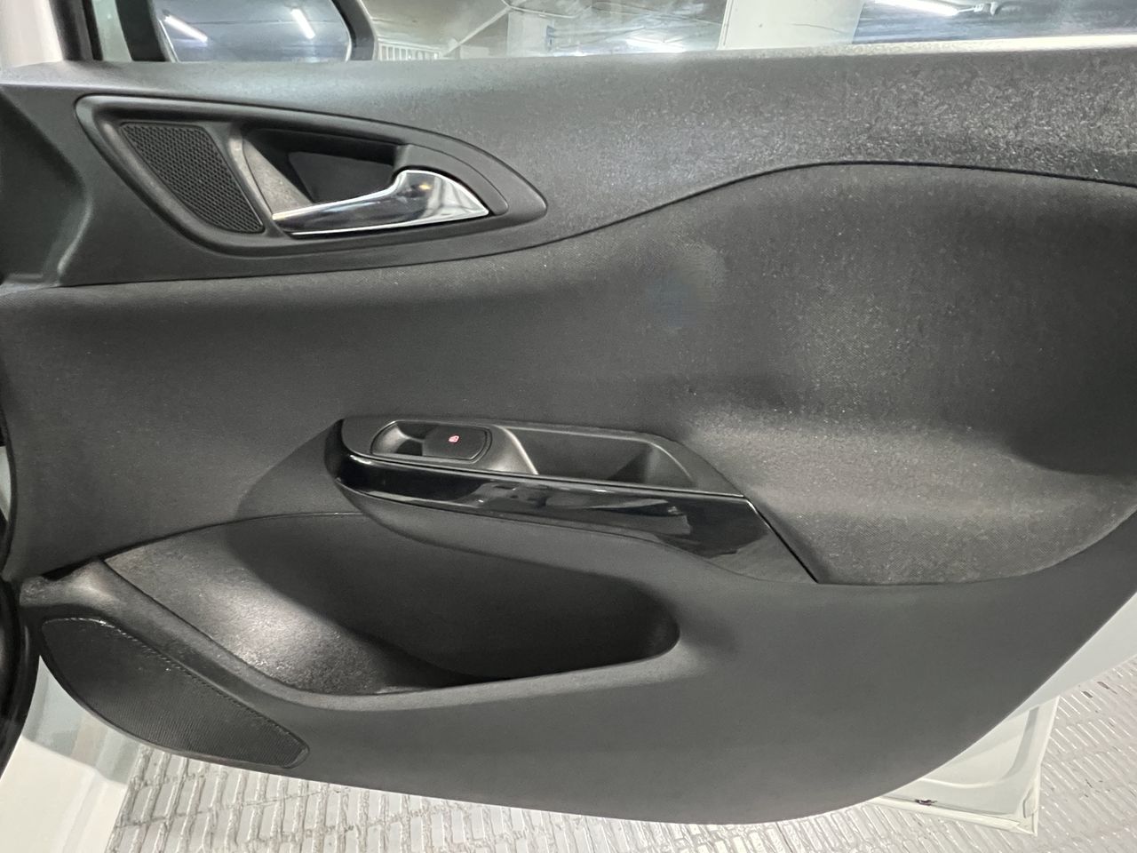 Opel Corsa 1.4 75cv - Foto 2