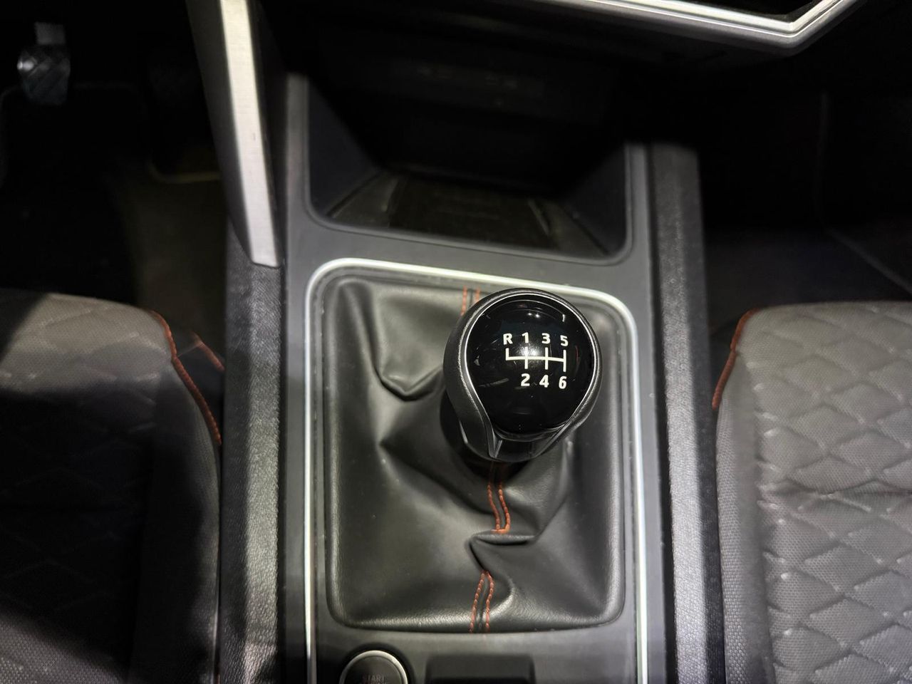 Seat Leon 1.5 tsi 130cv FR. - Foto 2