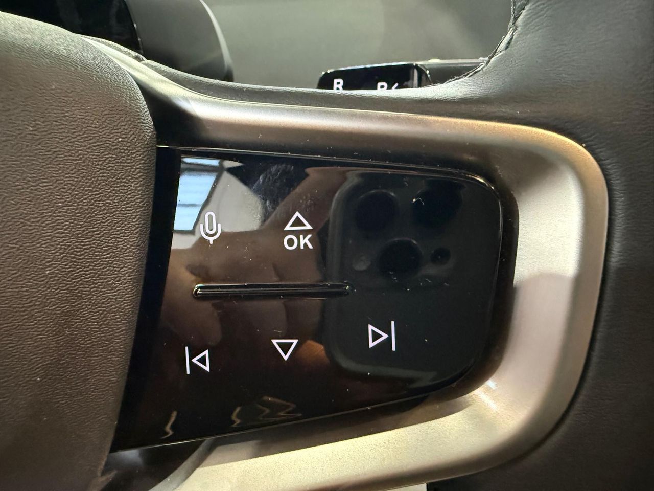 Volvo EX30 Single Motor Extended Range Core Auto - Foto 2