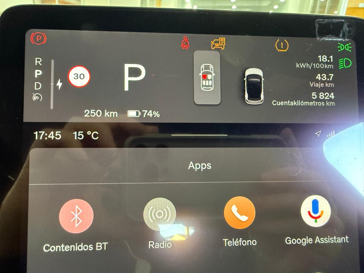 Volvo EX30 Single Motor Extended Range Core Auto - Foto 2