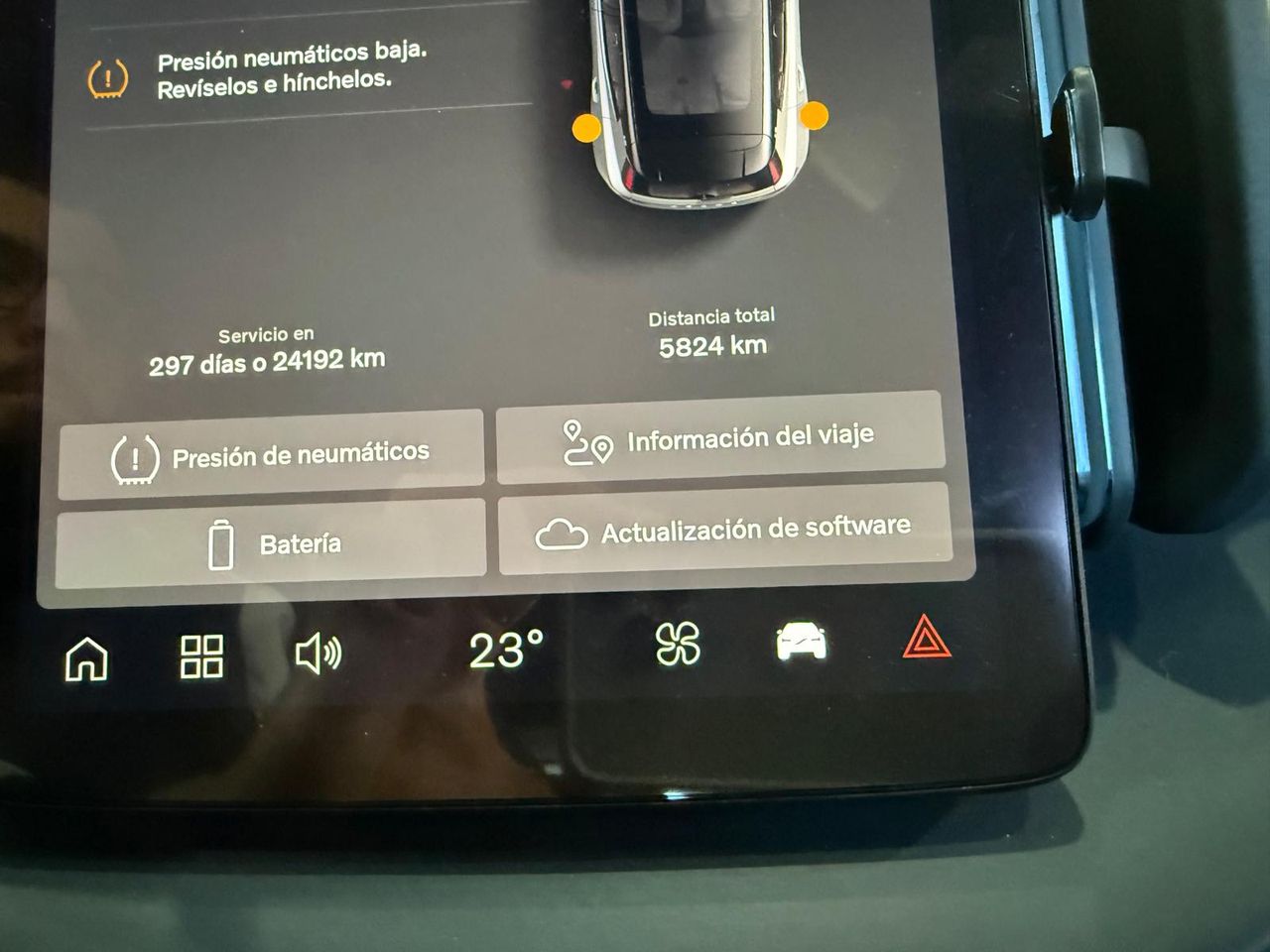 Volvo EX30 Single Motor Extended Range Core Auto - Foto 2