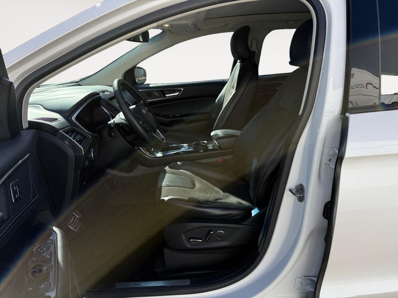 Ford Edge 2.0 TDCI 154kW Titanium 4WD Auto - Foto 2