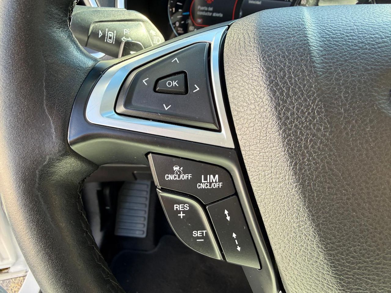 Ford Edge 2.0 TDCI 154kW Titanium 4WD Auto - Foto 2