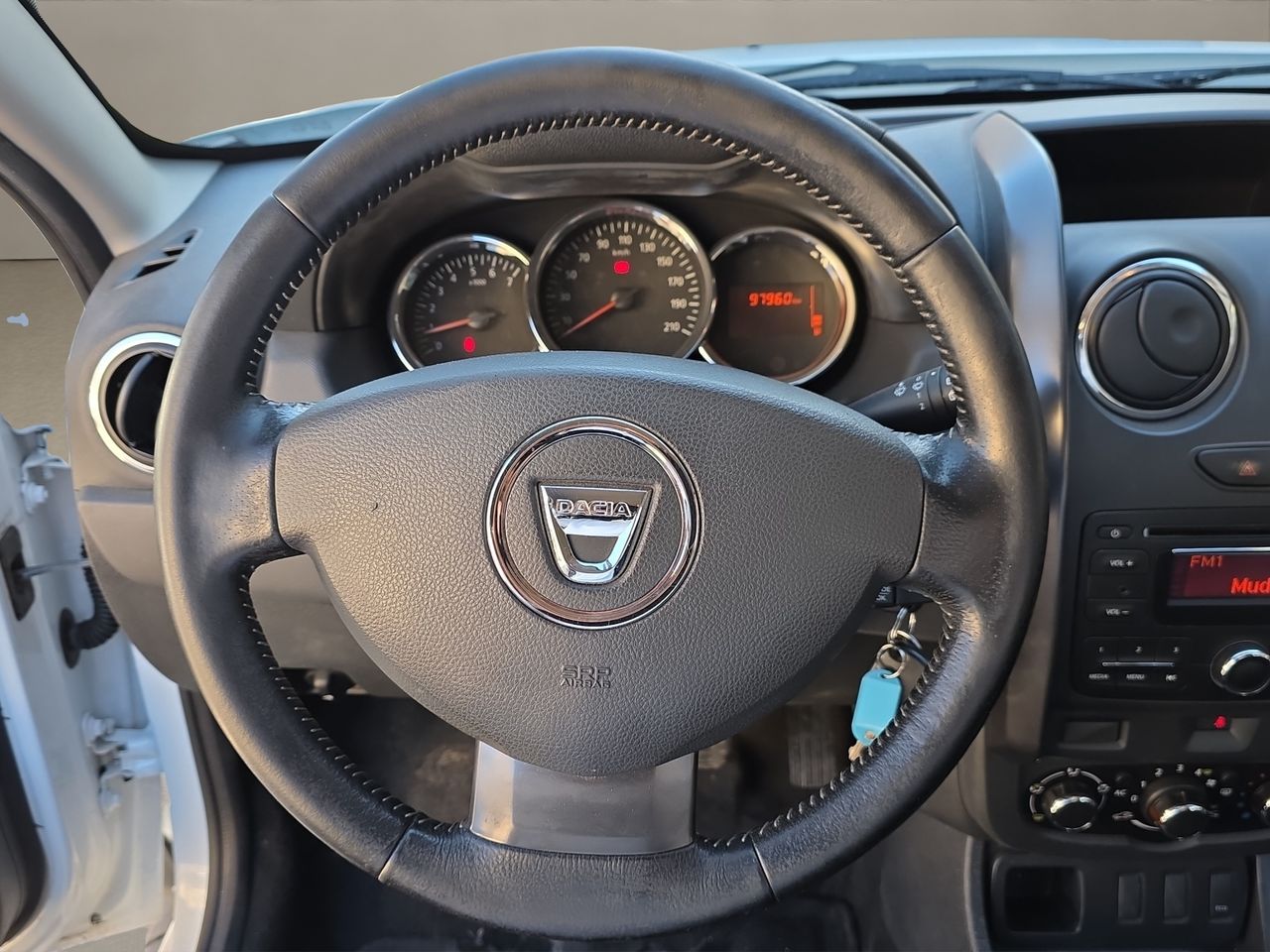 Dacia Duster  Laureate dCi 90 - Foto 2