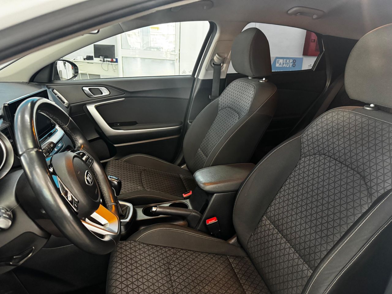 Kia XCeed 1.6 MHEV Tech 100 kW (136 CV) - Foto 2