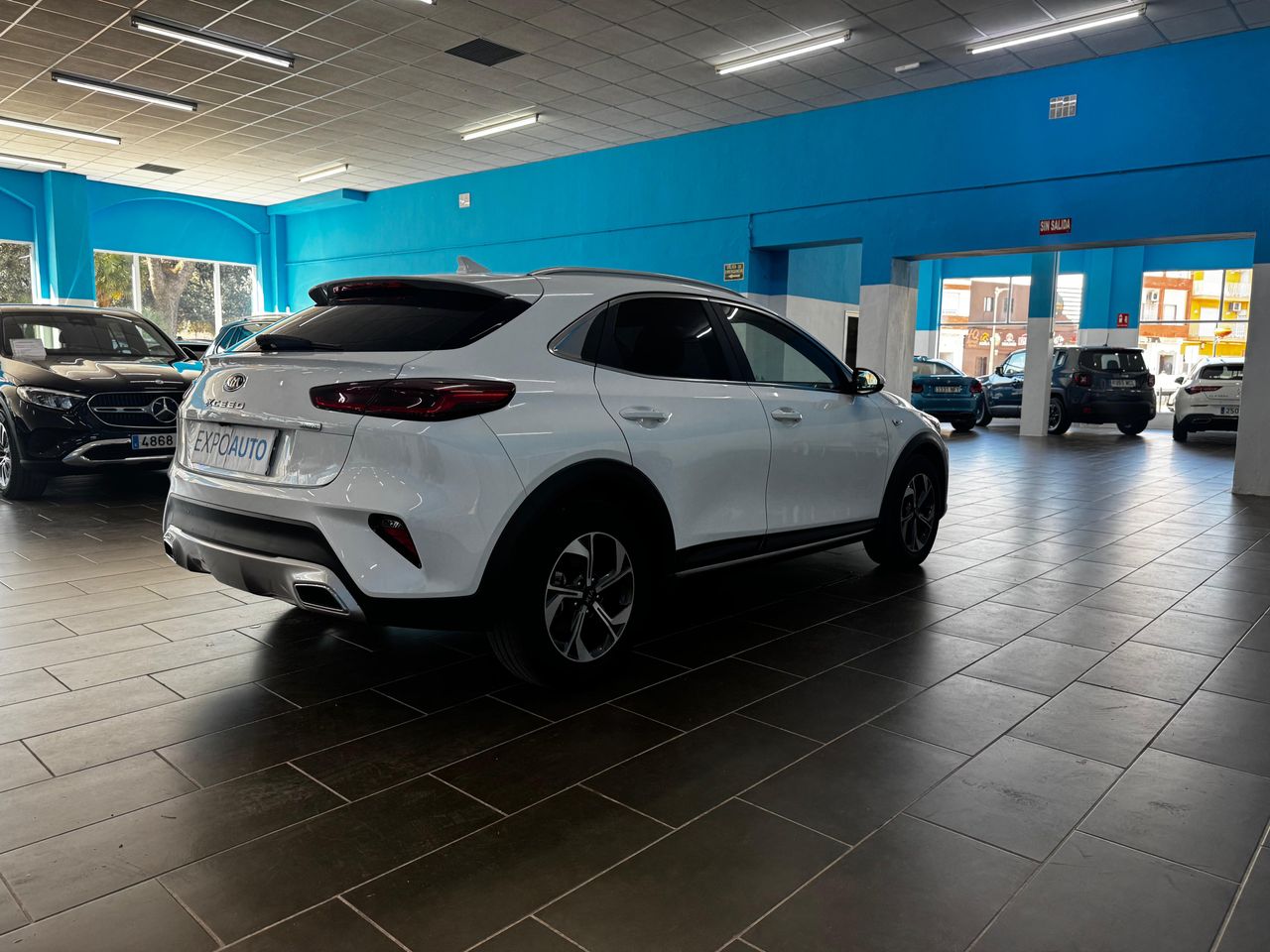 Kia XCeed 1.6 MHEV Tech 100 kW (136 CV) - Foto 2